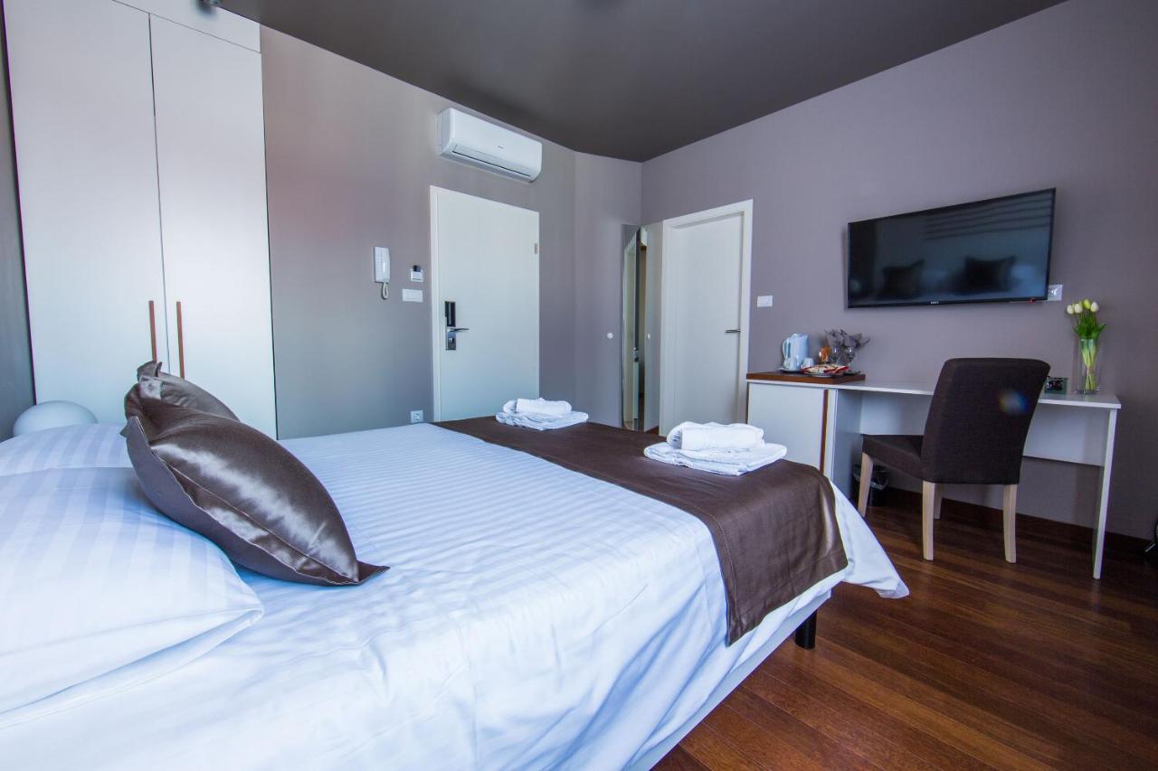 Luxury Rooms Silente Bacvice 1 Spalato Esterno foto